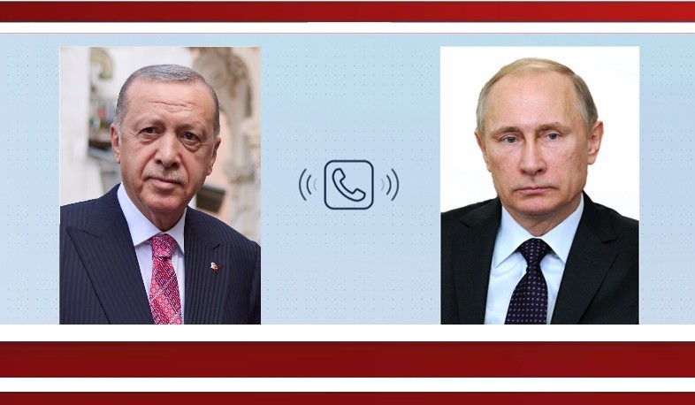 Erdogan holds telephone conversation with Putin and reiterates willingness to mediate peace process