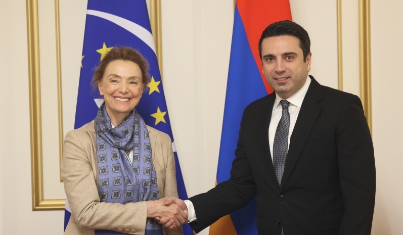 Alen Simonyan Receives CoE Secretary General: The need of establishing peace in the region reaffirmed