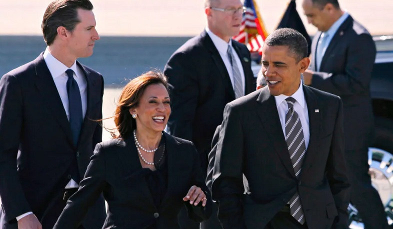 Барак и Мишель Обама поддержали выдвижение Харрис на пост президента США