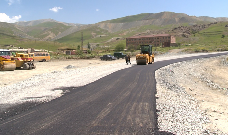 Առաջին տնտեսական
