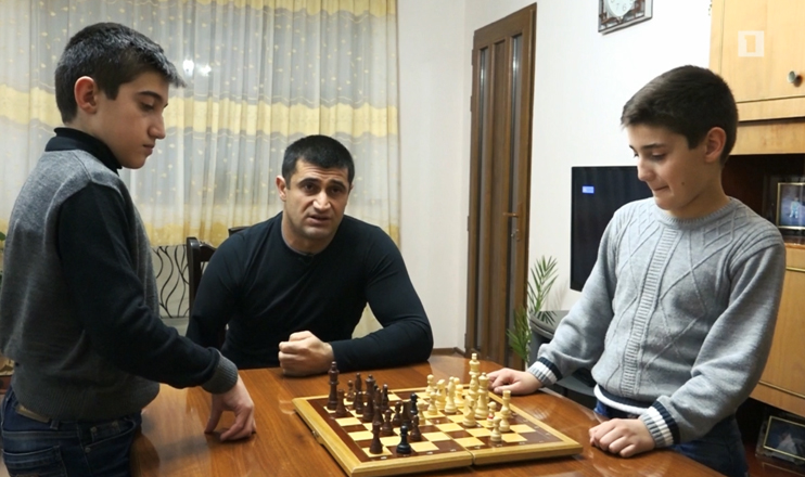 Հրապարակում