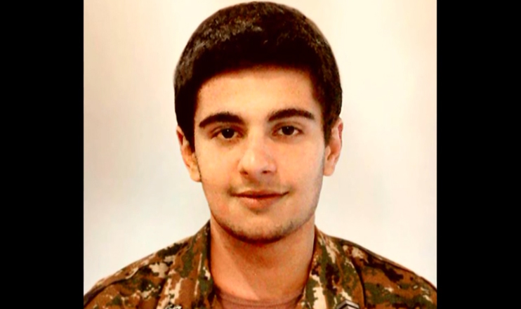 Devotees: Adam Sahakyan