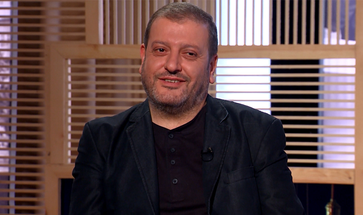 Life in a Palm: Davit Amalyan