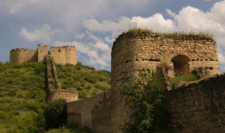 Շուշիի բազմադարյա պատմության վկաները