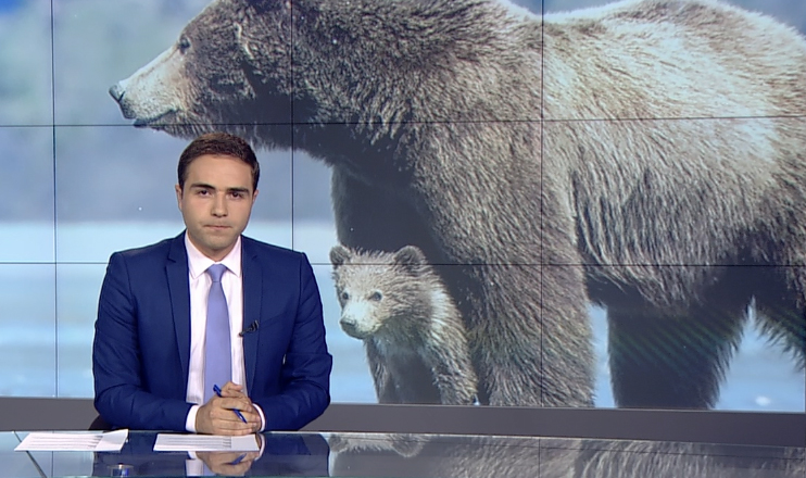 Agenda 21:00