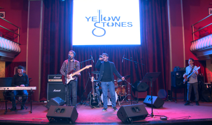Yellow stones. իրարից տարբեր ու միասին