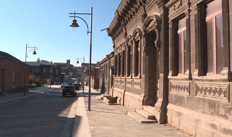 Գյումրու կոլորիտային ու աստղային 14-րդ փողոցը