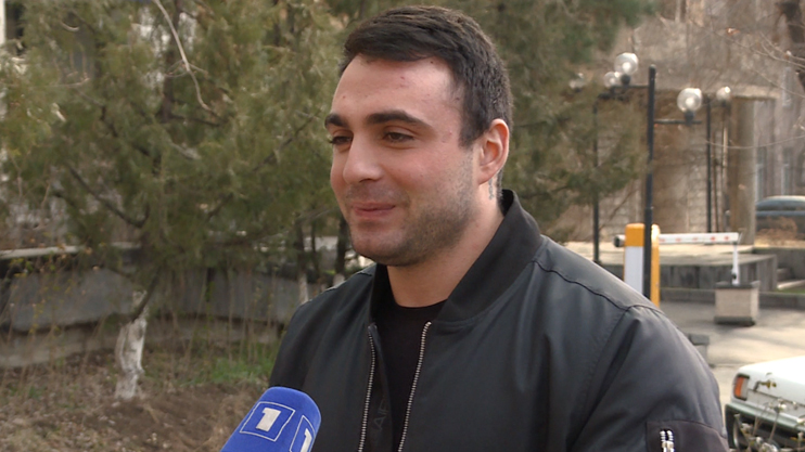 Ինչ է ուզում տղամարդը. Ընկերություն