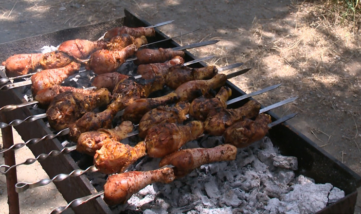 Առաջին տնտեսական
