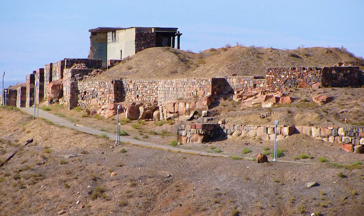 Երևանի փողոցներում, Էրեբունի