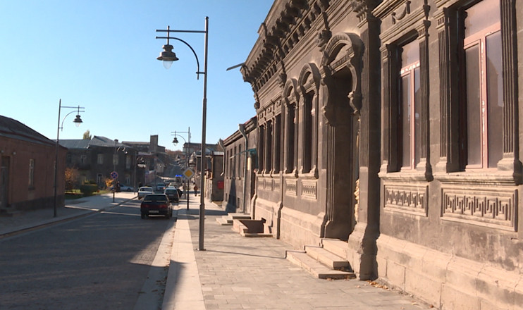 Գյումրու կոլորիտային ու աստղային 14-րդ փողոցը