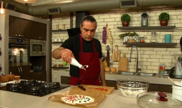 Let's Cook Together: White Pizza