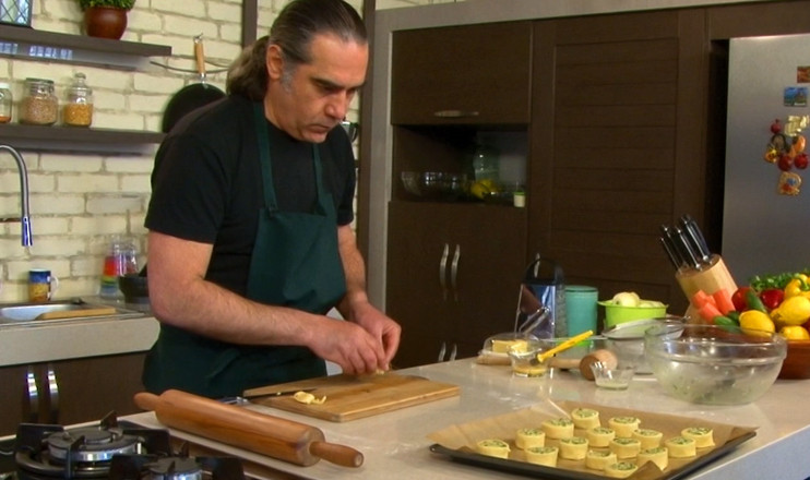 Let's Cook Together: Pancakes