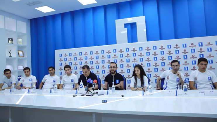 Առաջինի սպորտային դեմքերը