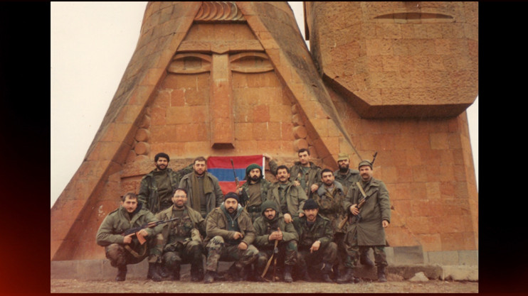 Посвящённые. Андраник Апоян