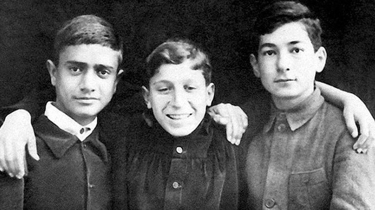Ալեքսանդր Հարությունյան 100