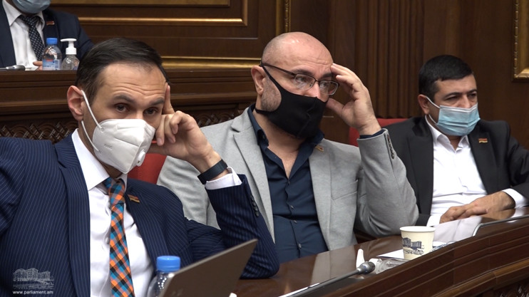 Парламентская неделя