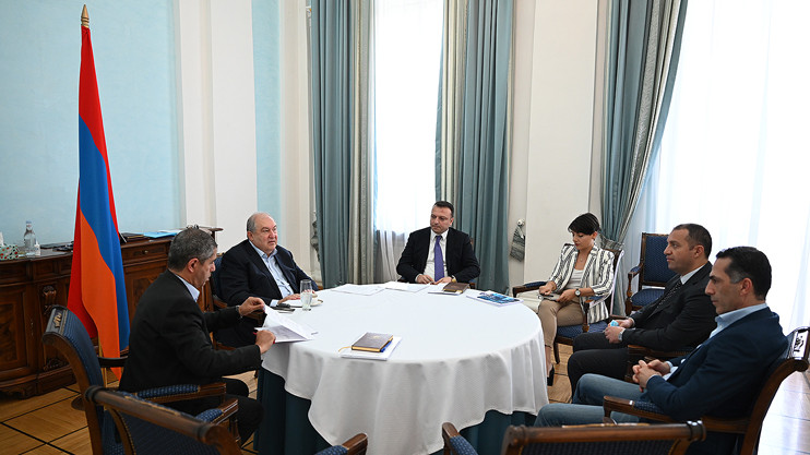 Լուրեր 13:00