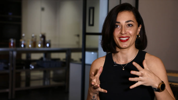 Ours. Elen Elbakyan