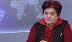 23.03.15 / Հարցազրույց - Կարինե Դանիելյան