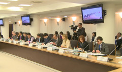03.04.15 / Առաջին տնտեսական