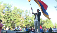 Առաջին տնտեսական