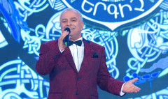 Ամենակարող երգիչ