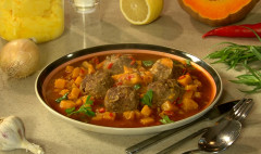 Let's Cook Together: Pumpkin Soup with Meatballs