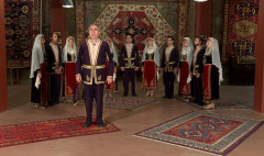 Ուս ուսի. Շավալի