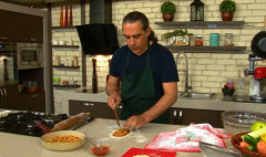 Let's Cook Together: Pizza