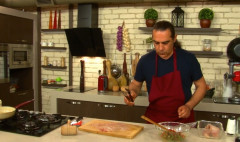 Let's Cook Together: Chicken Rolls with Dried Prune