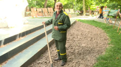 Այգու պահապանները