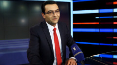 Կադրից դուրս. Հանրային հեռուստաընկերության լրատվական ծառայություն