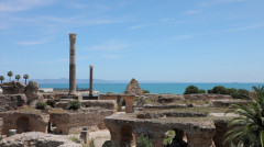 Օտար, ամայի ճամփեքի վրա. Թունիս 8