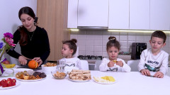Родительское собрание. Уход за новорожденным ребенком