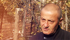 Նվիրյալները - Արմո Գյուլումյան , Նովիկ