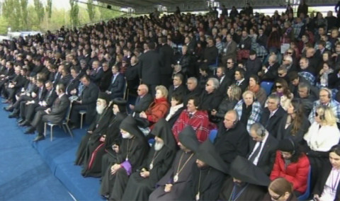 Հանդիսավոր նիստ Ծիծեռնակաբերդի հուշահամալիրում