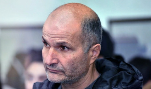 Չակերտներ. Էդուարդ Շահվերդյան