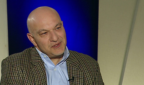 Չակերտներ. Կարեն Մելիքյան