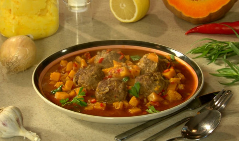 Let's Cook Together: Pumpkin Soup with Meatballs