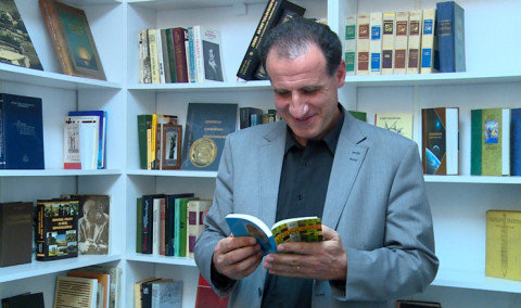Книжная полка. Арсен Гамбарян