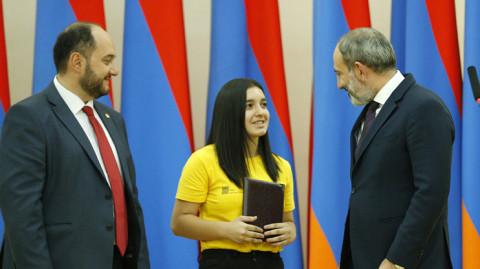 Повестка дня 21:00