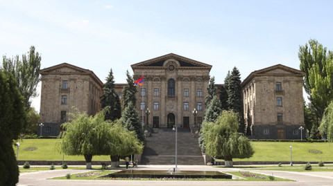 Парламентская неделя