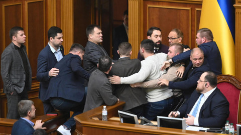 Вести 13:00