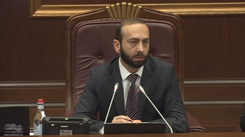 Парламентская неделя