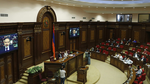 Вести 13:00