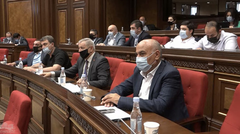 Парламентская неделя