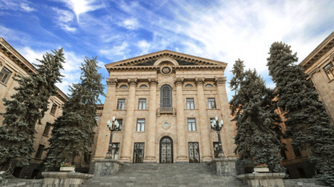 Парламентская неделя
