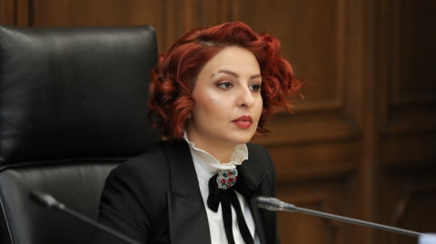 Парламентская неделя