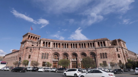 Երևանի քաղաքային ժամացույց